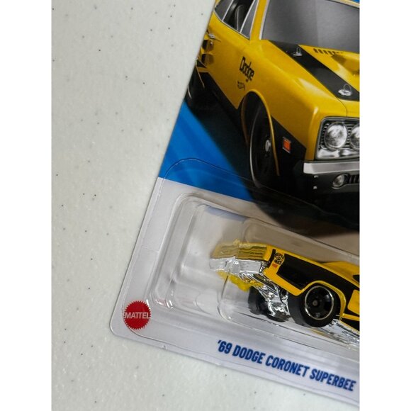 Hot Wheels 69 Dodge Coronet Superbee Yellow Black Muscle Mania 208/250 2024 - Picture 4 of 5